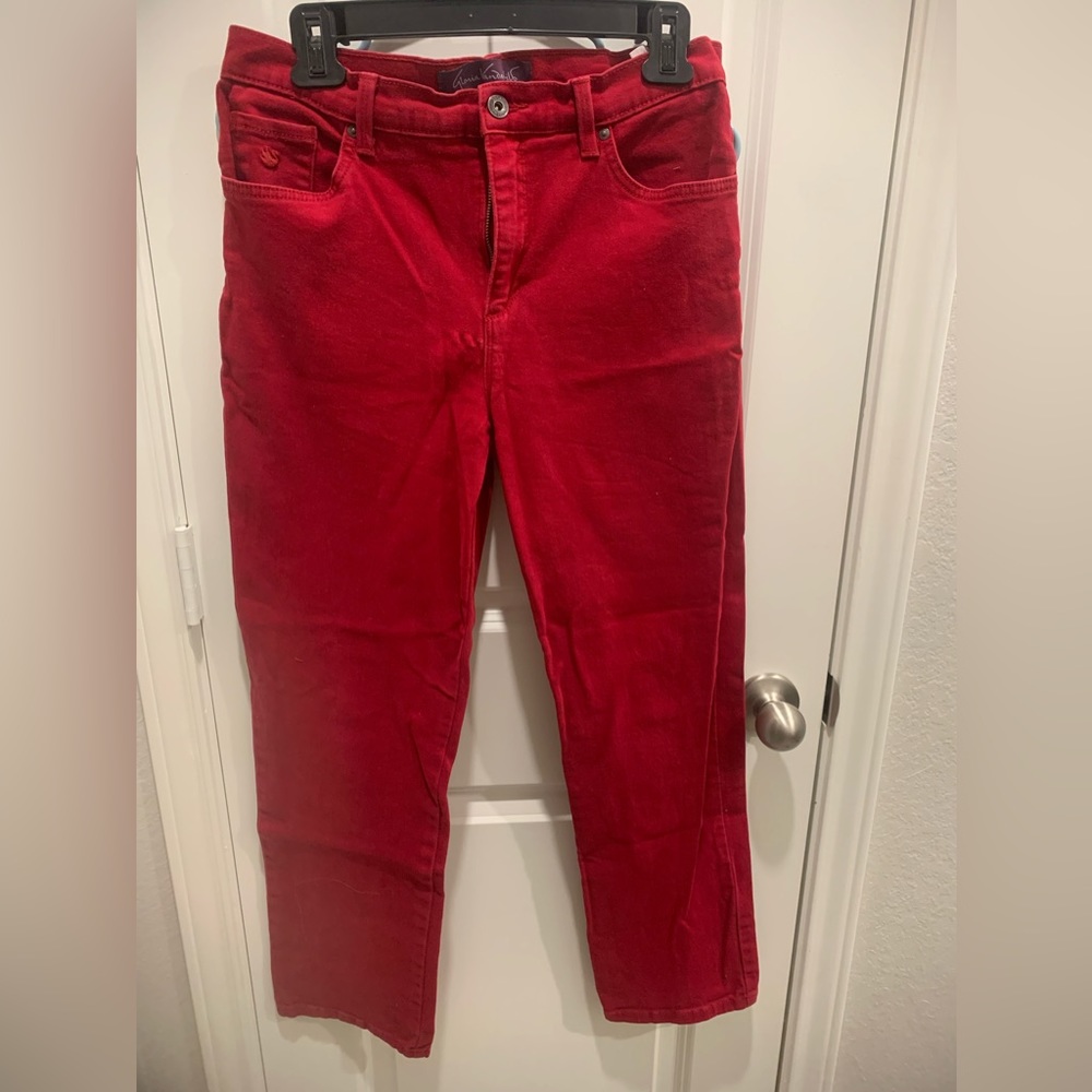 Red Gloria Vanderbilt jeans size 10P made in Sri Lanka
